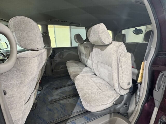2000 TOYOTA ESTIMA