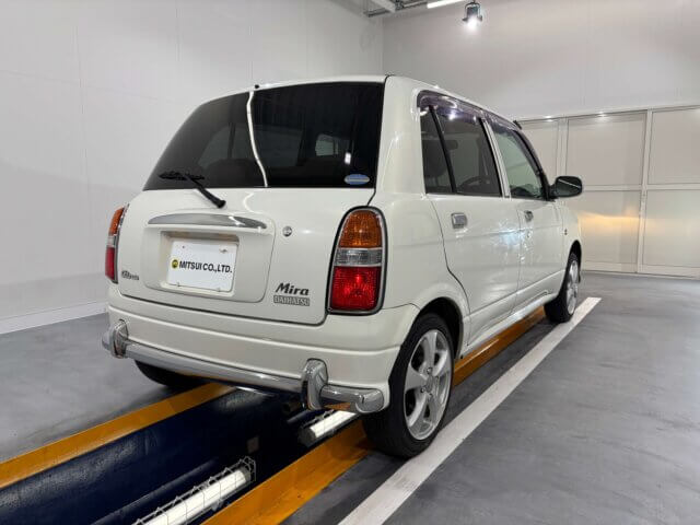 2001 DAIHATSU MIRA GINO