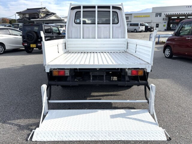 1995 MAZDA BONGO TRUCK