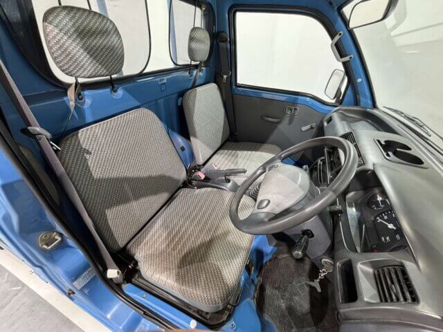 2000 DAIHATSU HIJET TRUCK