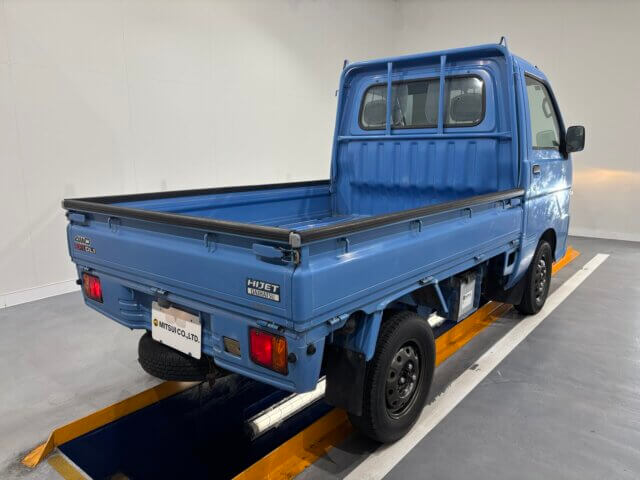 2000 DAIHATSU HIJET TRUCK