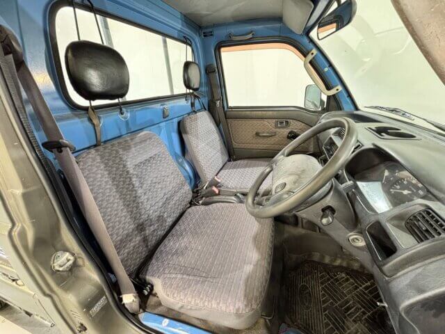 2000 DAIHATSU HIJET TRUCK