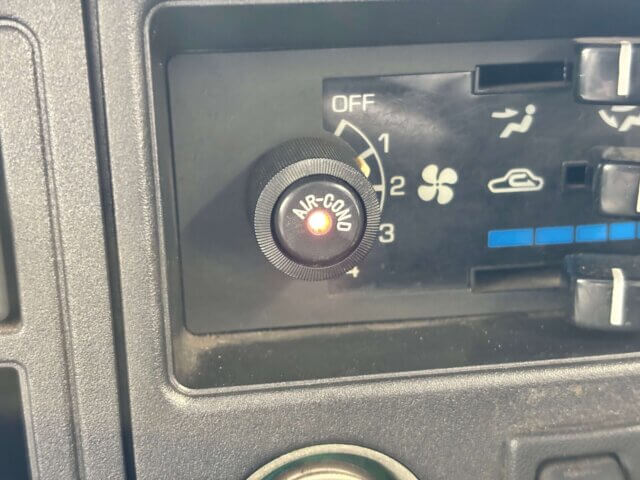 1995 MAZDA BONGO TRUCK