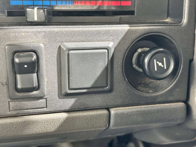 1995 MAZDA BONGO TRUCK