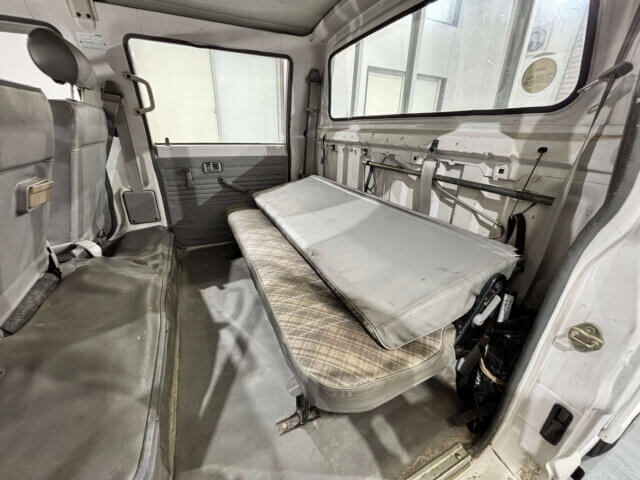 1995 MAZDA BONGO TRUCK