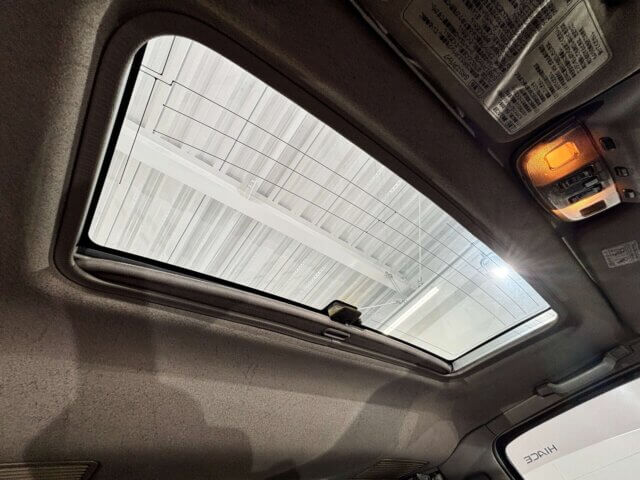 1996 TOYOTA HIACE WAGON