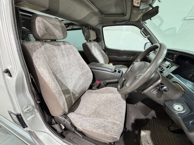1996 TOYOTA HIACE WAGON
