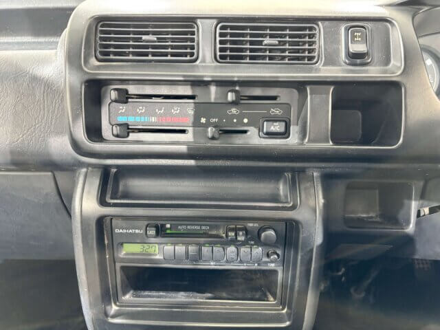 1999 DAIHATSU HIJET DUMP