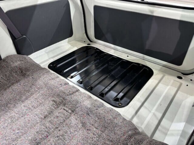 2001 SUBARU SAMBAR VAN