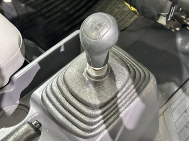 2000 SUBARU SAMBAR TRUCK