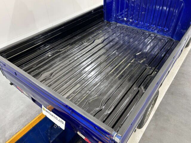 1999 MITSUBISHI MINICAB TRUCK