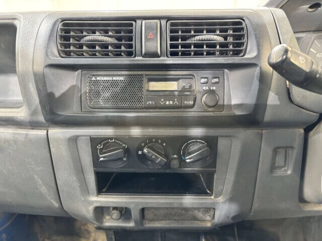 1999 MITSUBISHI MINICAB TRUCK