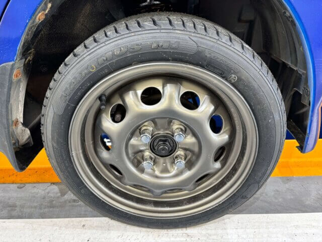 1999 MITSUBISHI MINICAB TRUCK