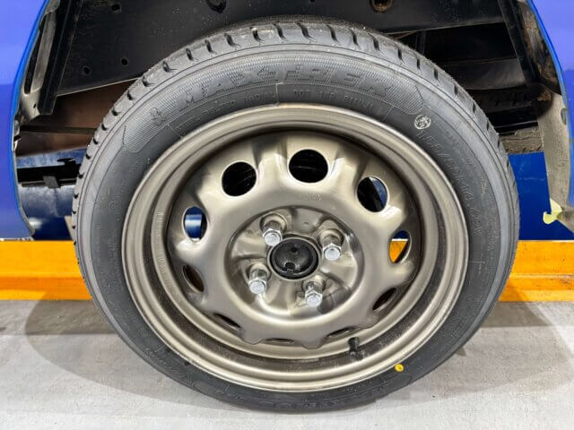 1999 MITSUBISHI MINICAB TRUCK