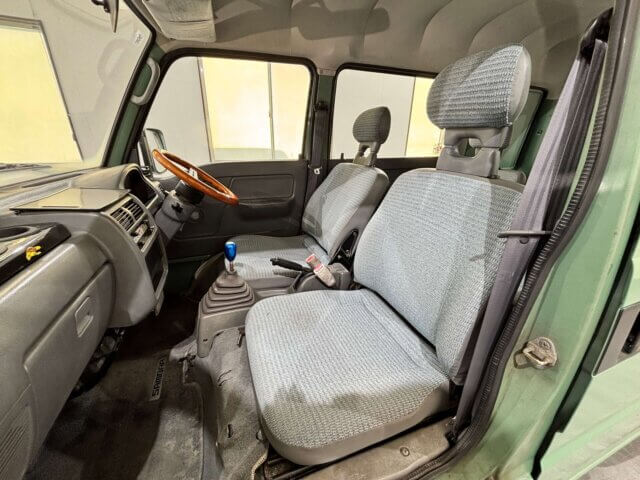 1994 SUBARU SAMBAR VAN CLASSIC