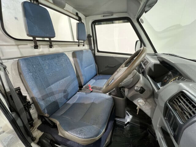 1999 MITSUBISHI MINICAB TRUCK