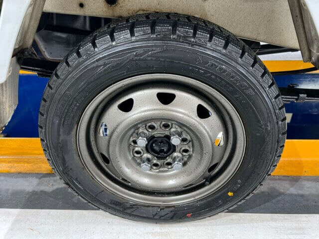 1999 MITSUBISHI MINICAB TRUCK