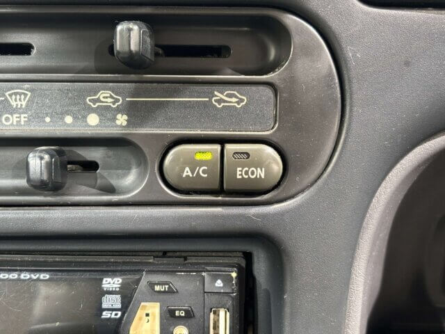 1997 DAIHATSU HIJET VAN