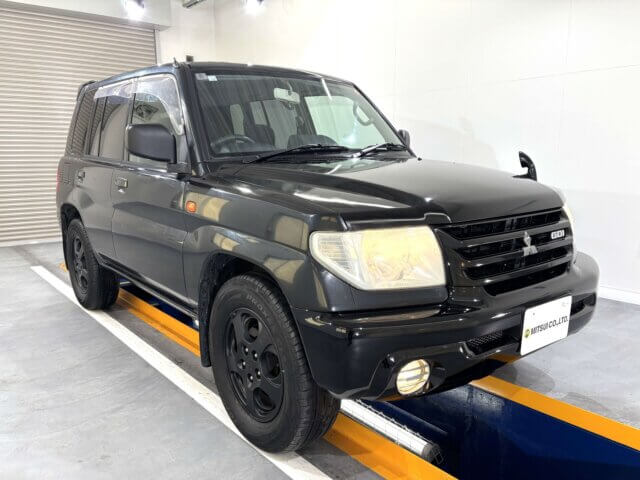 2000 MITSUBISHI PAJERO IO