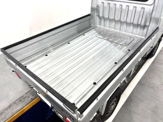 2000 DAIHATSU HIJET TRUCK