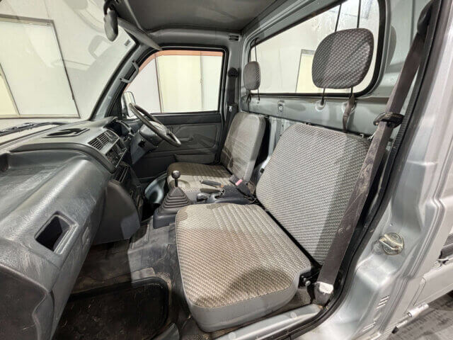 2000 DAIHATSU HIJET TRUCK