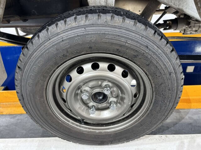 2000 DAIHATSU HIJET TRUCK