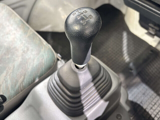 1999 SUZUKI CARRY TRUCK