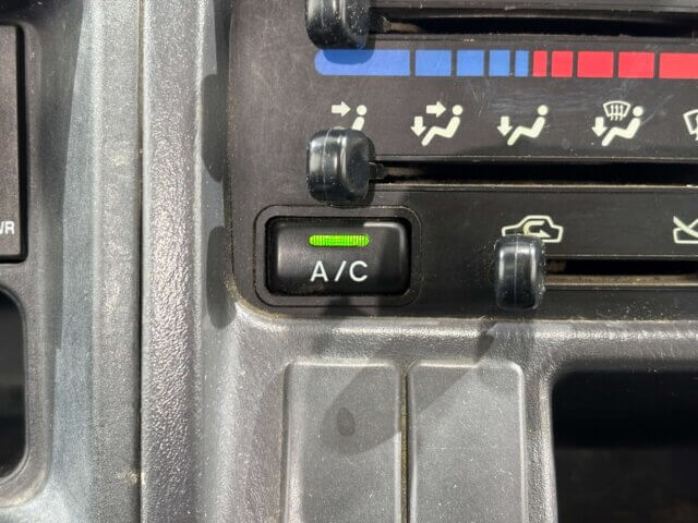 2000 SUBARU SAMBAR TRUCK