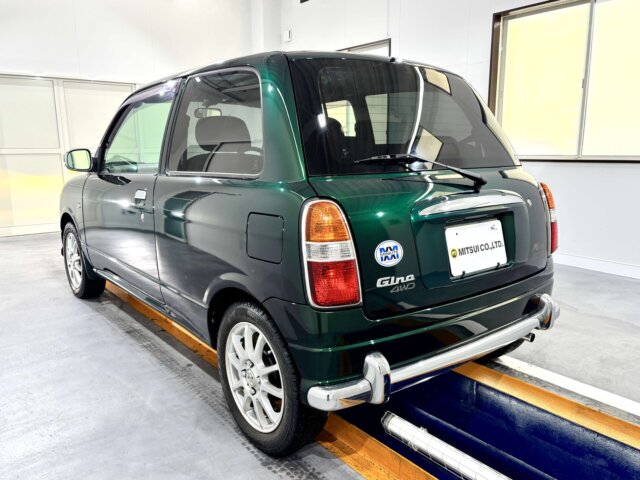 2001 DAIHATSU MIRA GINO