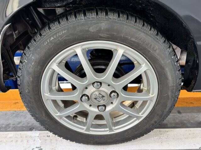 2001 DAIHATSU MIRA GINO