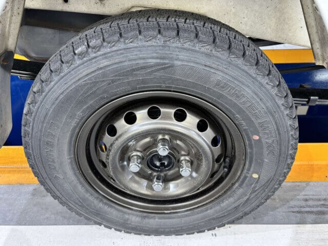 2000 MITSUBISHI MINICAB TRUCK