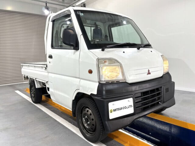2000 MITSUBISHI MINICAB TRUCK