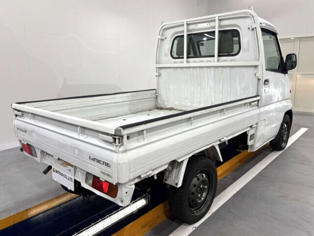 2000 MITSUBISHI MINICAB TRUCK