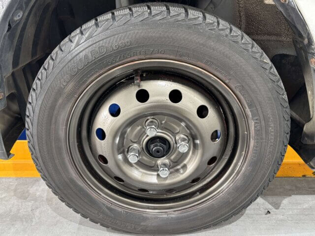 2000 MITSUBISHI MINICAB TRUCK