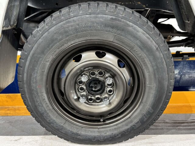 1998 MITSUBISHI MINICAB TRUCK