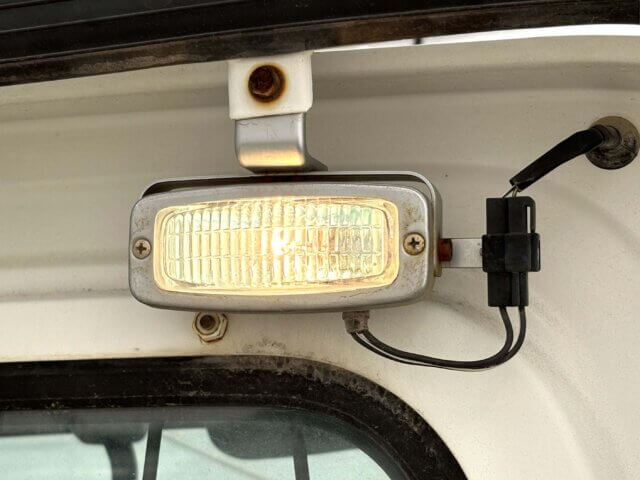 2000 DAIHATSU HIJET TRUCK