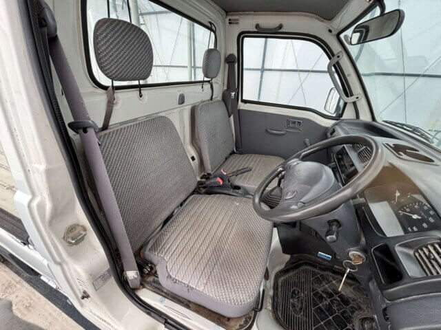 2000 DAIHATSU HIJET TRUCK