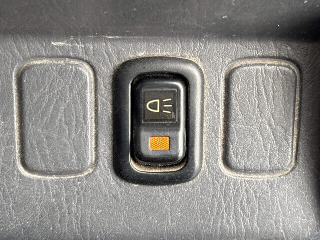 2000 DAIHATSU HIJET TRUCK