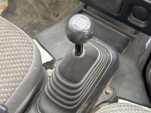 2000 DAIHATSU HIJET TRUCK