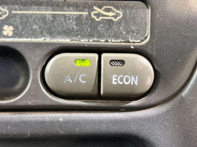 1997 DAIHATSU HIJET DUMP