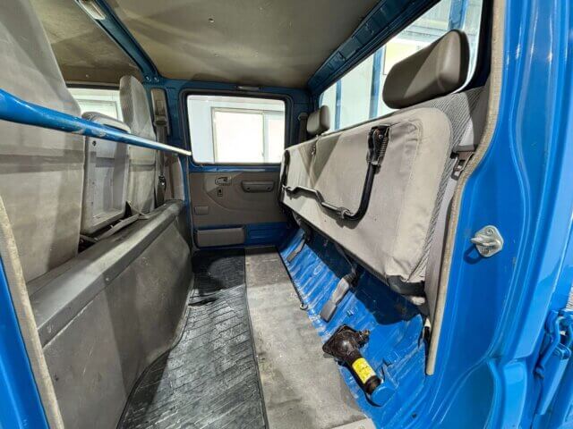 2001 TOYOTA DYNA TRUCK