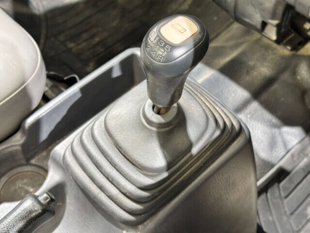 2000 SUBARU SAMBAR TRUCK