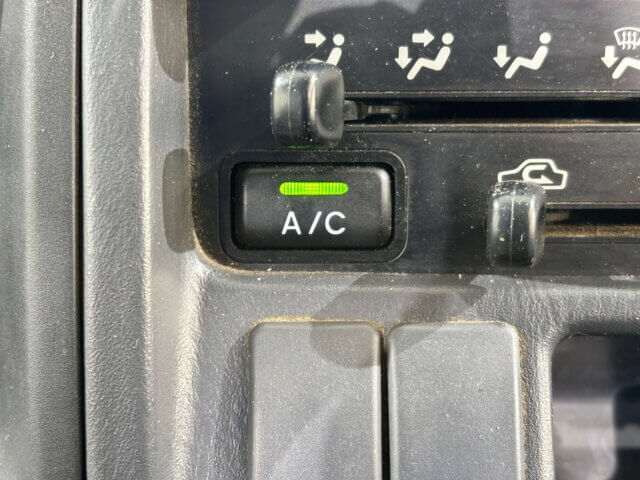 2000 SUBARU SAMBAR TRUCK