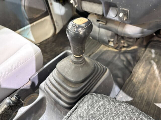 2000 SUBARU SAMBAR TRUCK