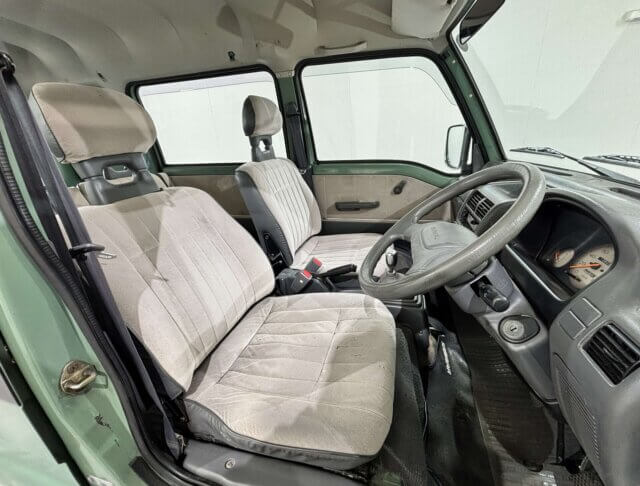 1995 SUBARU SAMBAR VAN CLASSIC