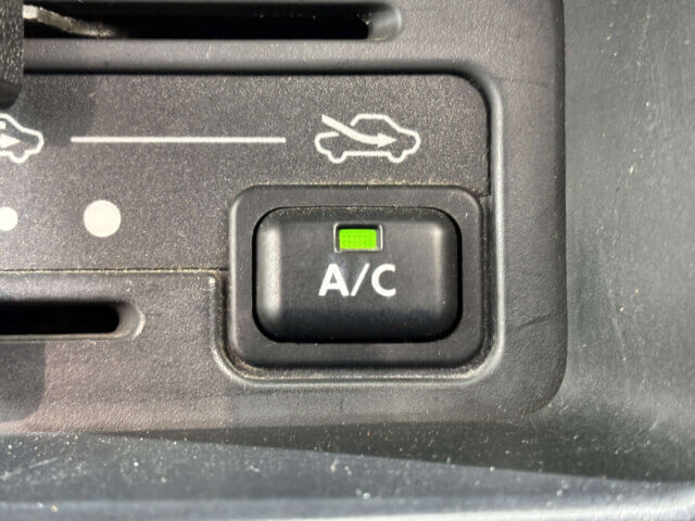 1999 DAIHATSU HIJET DECK VAN