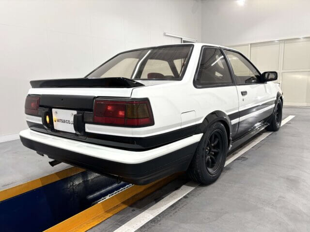 1986 TOYOTA Sprinter Trueno