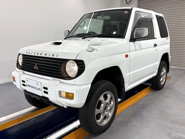 1998 MITSUBISHI PAJERO MINI