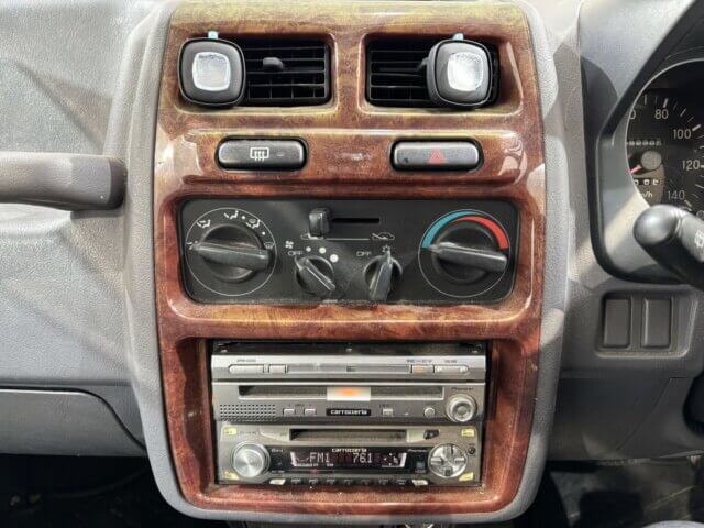 1998 MITSUBISHI PAJERO MINI