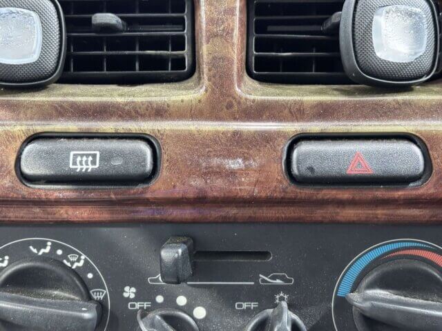 1998 MITSUBISHI PAJERO MINI